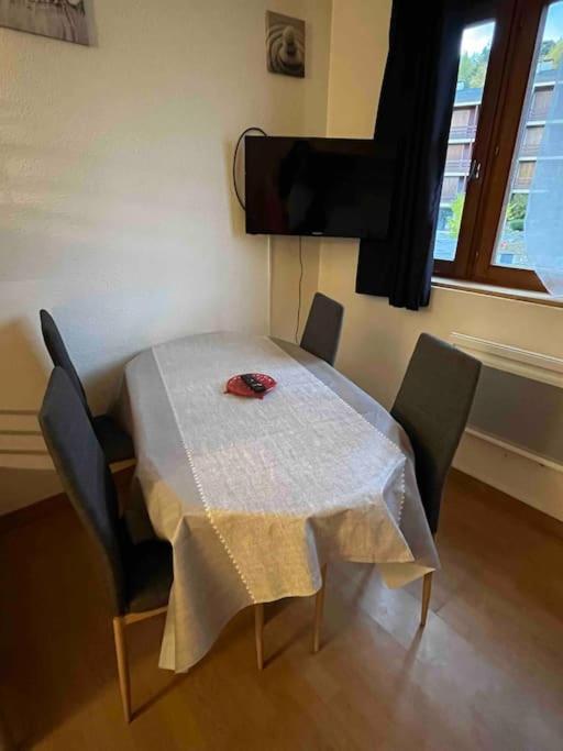 Charmant Studio A Font-Romeu Avec Place De Parking Luaran gambar